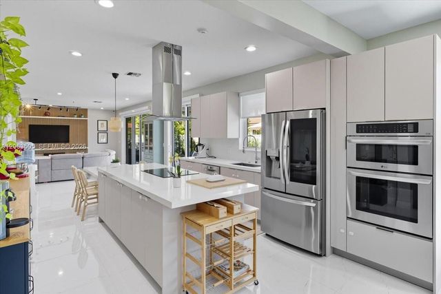 347 Fairmont Road, Weston, FL 33326