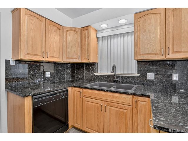 4860 Harlan St, Denver, CO 80212
