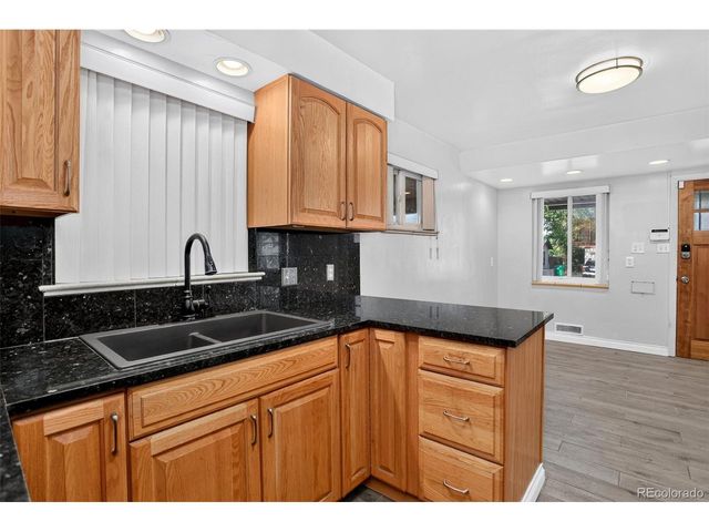 4860 Harlan St, Denver, CO 80212