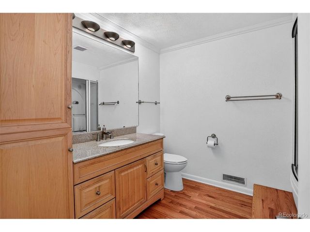 4860 Harlan St, Denver, CO 80212