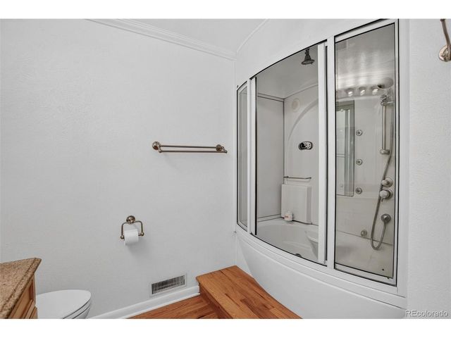 4860 Harlan St, Denver, CO 80212