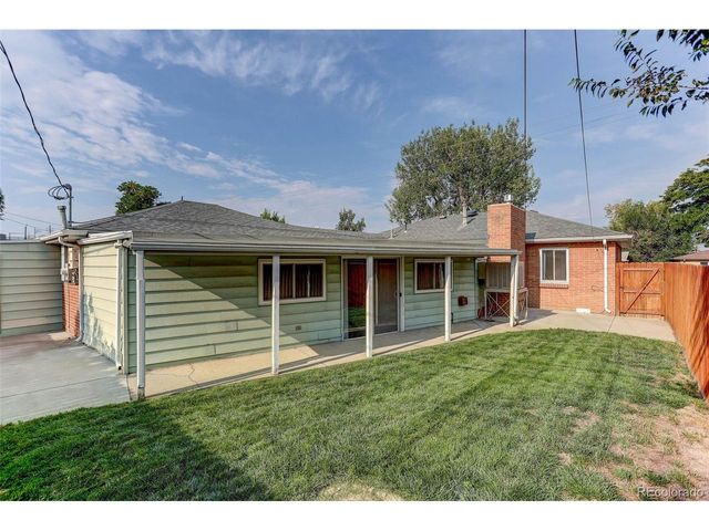 4860 Harlan St, Denver, CO 80212