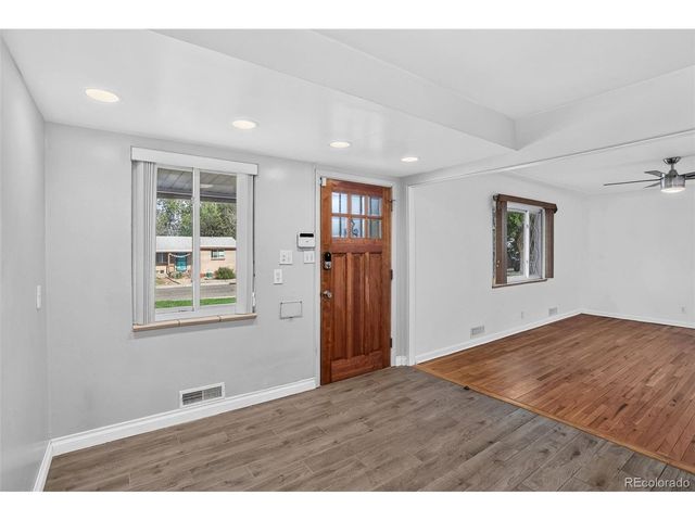 4860 Harlan St, Denver, CO 80212