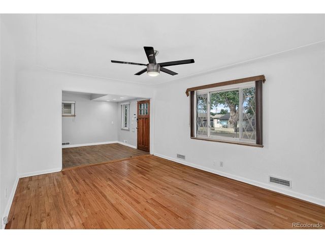 4860 Harlan St, Denver, CO 80212