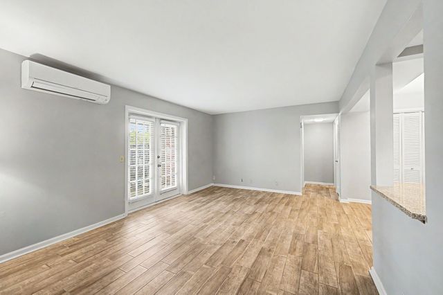 5025 Hillsboro Pike Apt 14N, Nashville, TN 37215