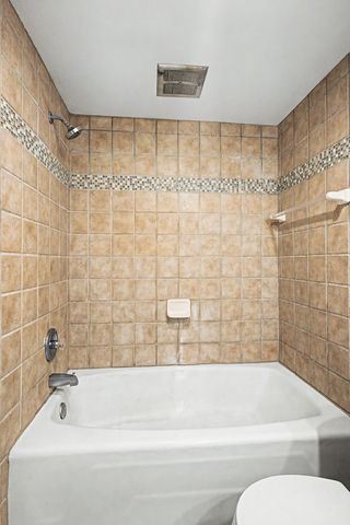 5025 Hillsboro Pike Apt 14N, Nashville, TN 37215