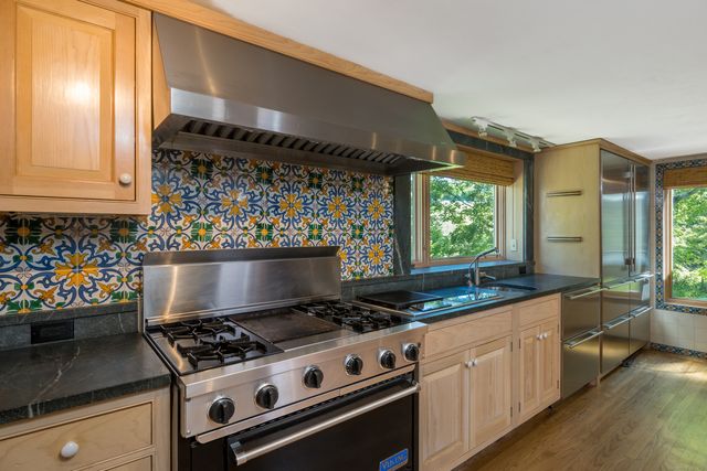 130 Sharon Mountain Road, Sharon, CT 06069