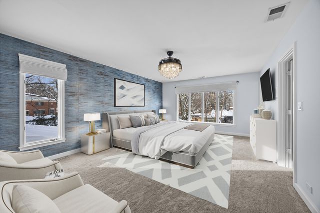 500 Auvergne Place, River Forest, IL 60305