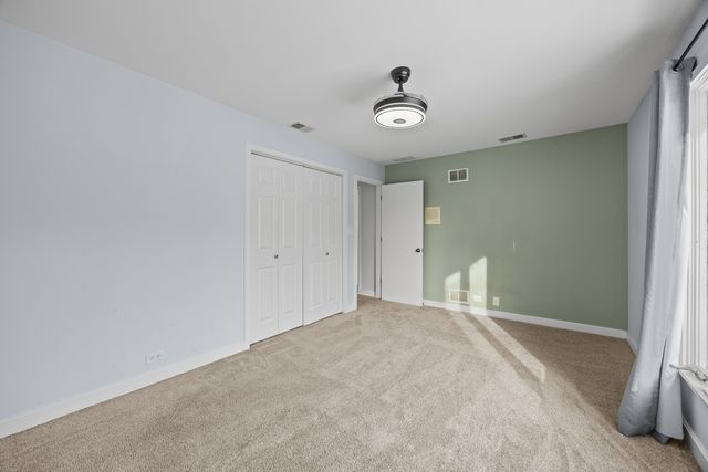 500 Auvergne Place, River Forest, IL 60305