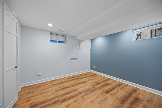 500 Auvergne Place, River Forest, IL 60305