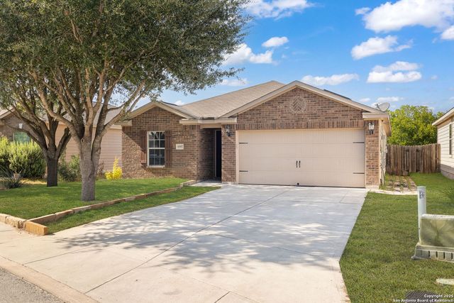 6507 Luckey Sq, San Antonio, TX 78252