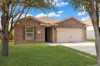 6507 Luckey Sq, San Antonio, TX 78252