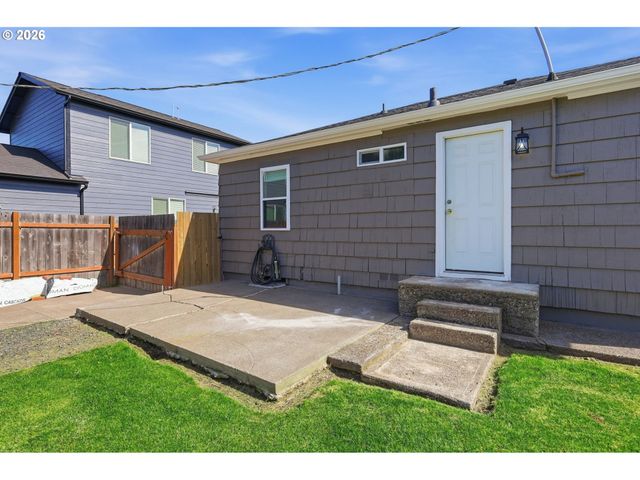 1414 JEFFERSON St Se, Albany, OR 97322