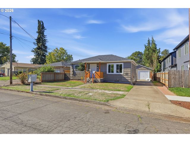 1414 JEFFERSON St Se, Albany, OR 97322