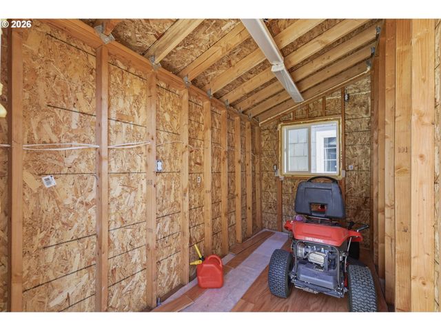 1414 JEFFERSON St Se, Albany, OR 97322
