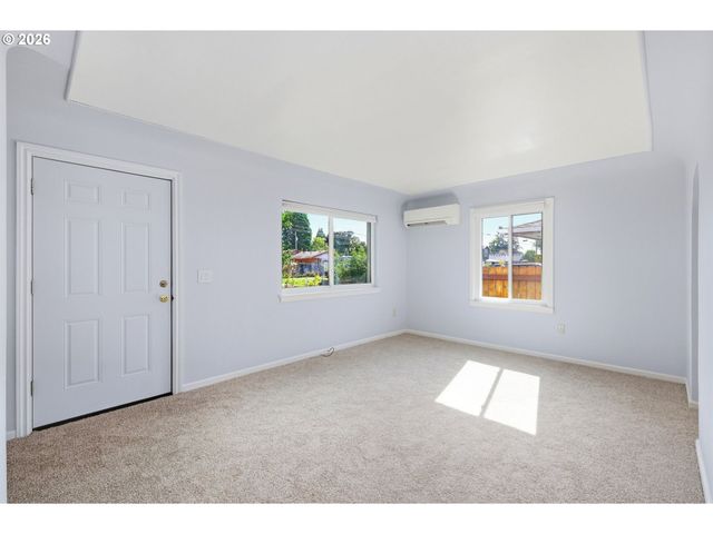 1414 JEFFERSON St Se, Albany, OR 97322