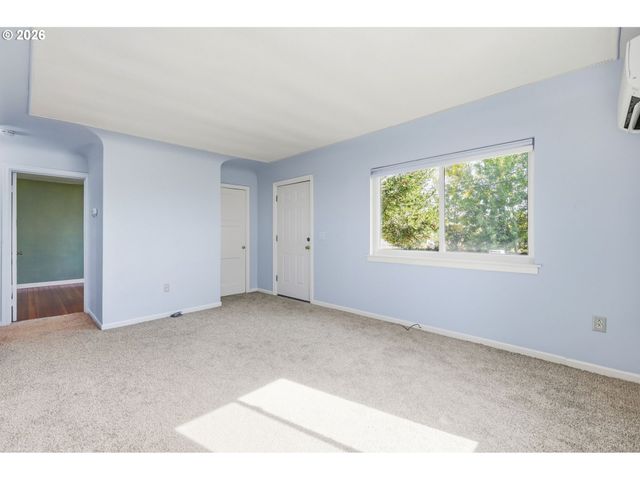 1414 JEFFERSON St Se, Albany, OR 97322