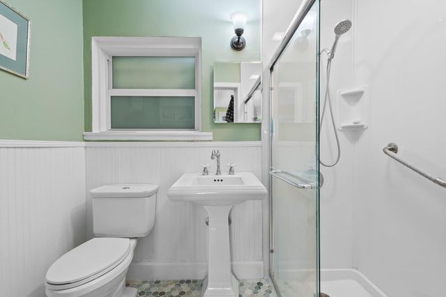 621 SW 14th Ter, Fort Lauderdale, FL 33312