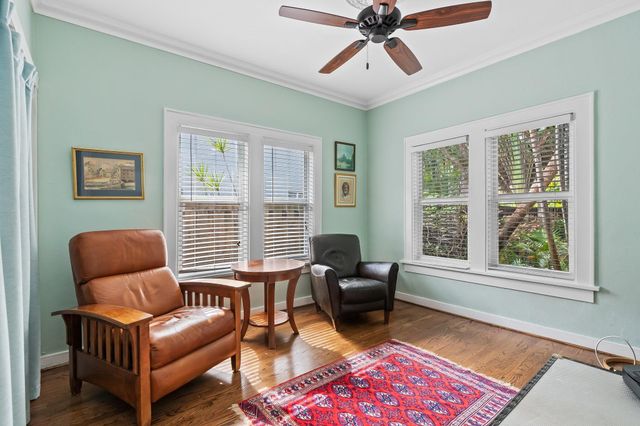 621 SW 14th Ter, Fort Lauderdale, FL 33312