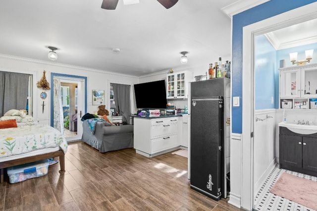 621 SW 14th Terrace, Fort Lauderdale, FL 33312