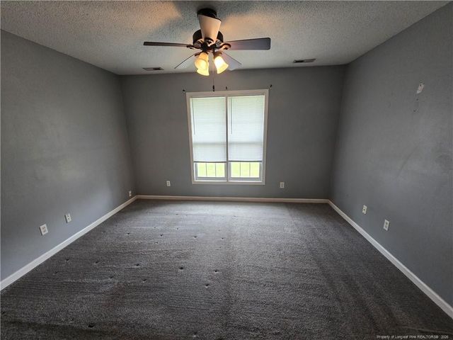111 Hobson Court, Raeford, NC 28376