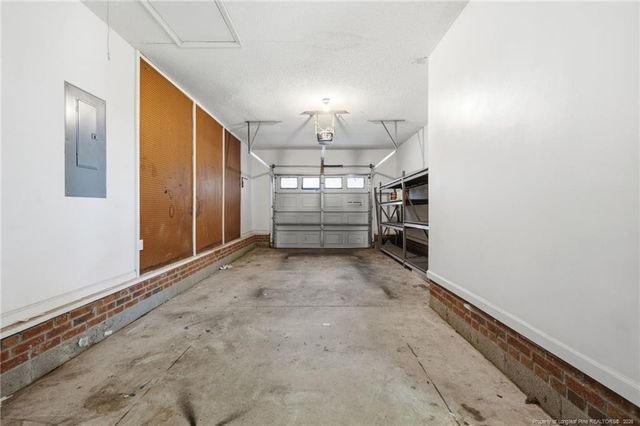 111 Hobson Court, Raeford, NC 28376