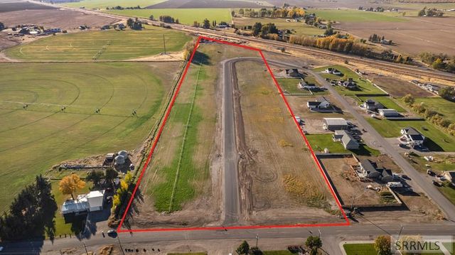 L10 B2 330 N, Blackfoot, ID 83221