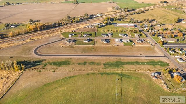 L10 B2 330 N, Blackfoot, ID 83221