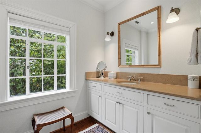 3990 E Brookhaven Drive NE, Atlanta, GA 30319