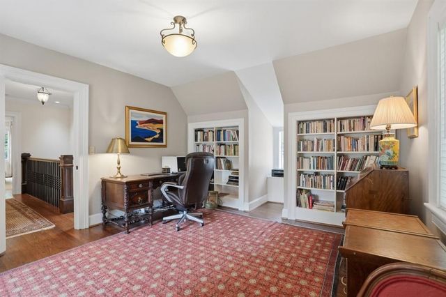 3990 E Brookhaven Drive NE, Atlanta, GA 30319
