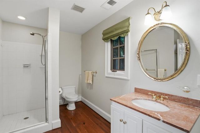 3990 E Brookhaven Drive NE, Atlanta, GA 30319
