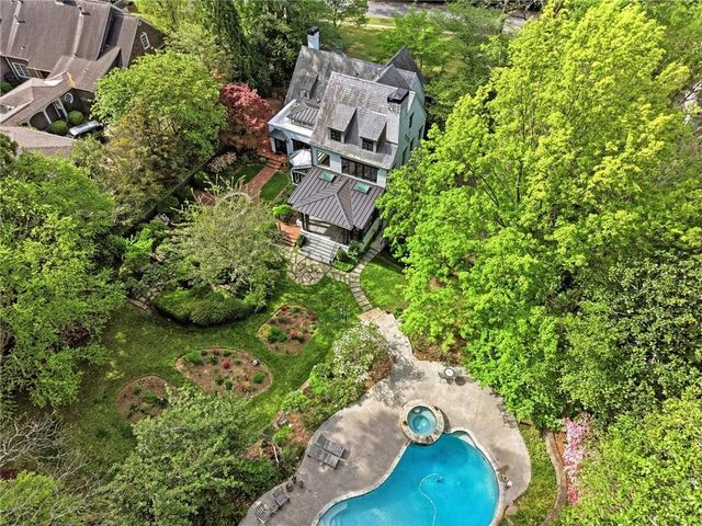 3990 E Brookhaven Drive NE, Atlanta, GA 30319