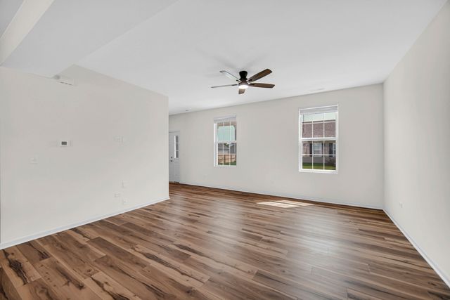 991 Celebration Drive, Aurora, IL 60504