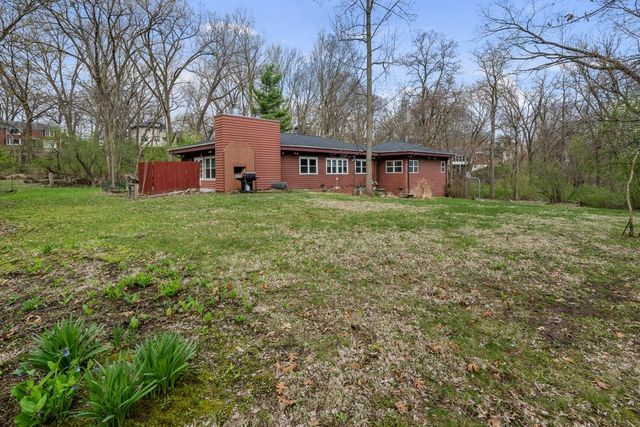 1031 27th Street, Moline, IL 61265