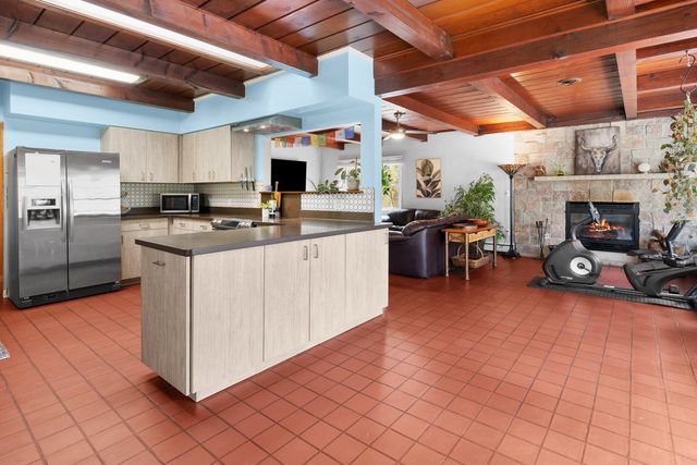 1031 27th Street, Moline, IL 61265