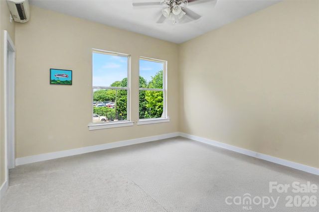 613 Mcninch Street, Charlotte, NC 28208
