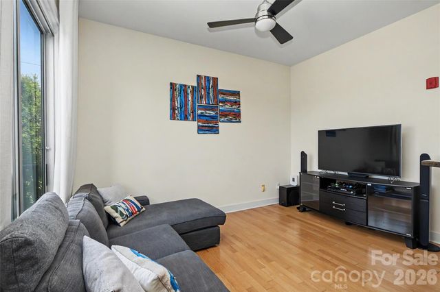 613 Mcninch Street, Charlotte, NC 28208