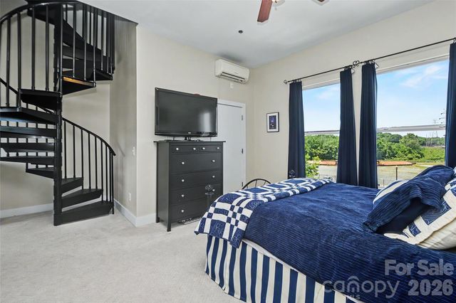 613 Mcninch Street, Charlotte, NC 28208