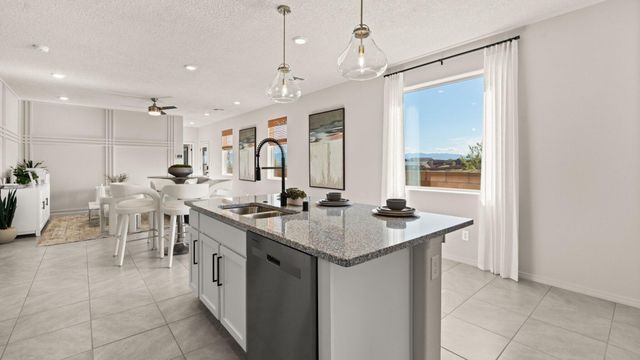 1482 Brillo Del Cielo Street NW, Los Lunas, NM 87031