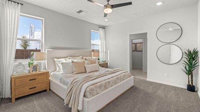 1482 Brillo Del Cielo Street NW, Los Lunas, NM 87031