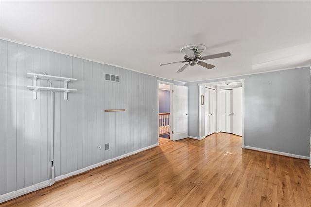 23260 Ennishore Drive, Novi, MI 48375