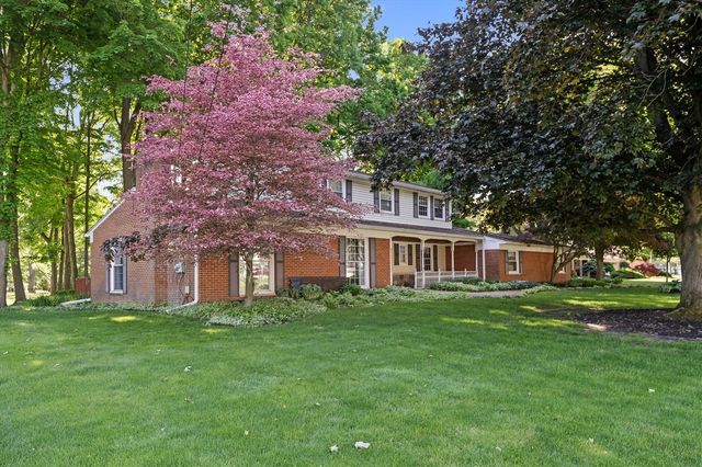 23260 Ennishore Drive, Novi, MI 48375