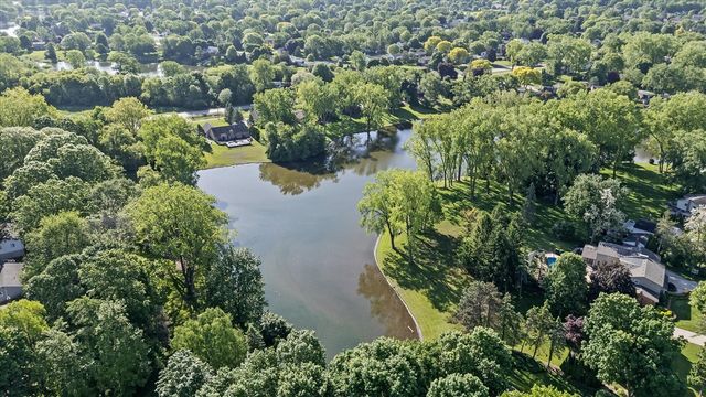 23260 Ennishore Drive, Novi, MI 48375