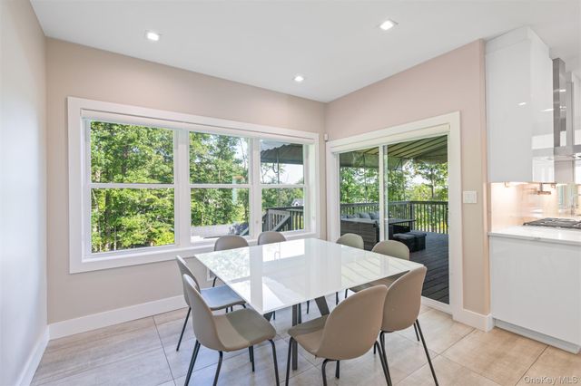 14 Klingher Court, Pomona, NY 10970