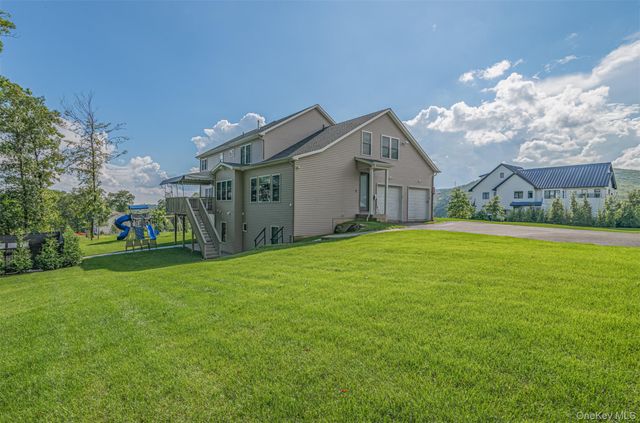 14 Klingher Court, Pomona, NY 10970