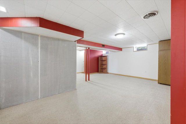 2340 Alta Louise PARKWAY, Brookfield, WI 53045