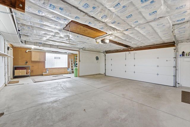 2340 Alta Louise PARKWAY, Brookfield, WI 53045