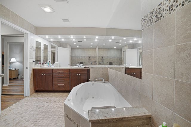 7540 Diamond Pointe Circle, Delray Beach, FL 33446