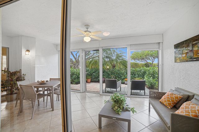 7540 Diamond Pointe Circle, Delray Beach, FL 33446