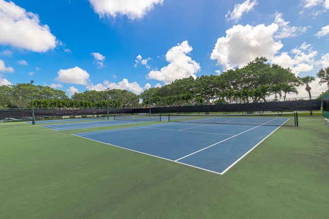 7540 Diamond Pointe Circle, Delray Beach, FL 33446